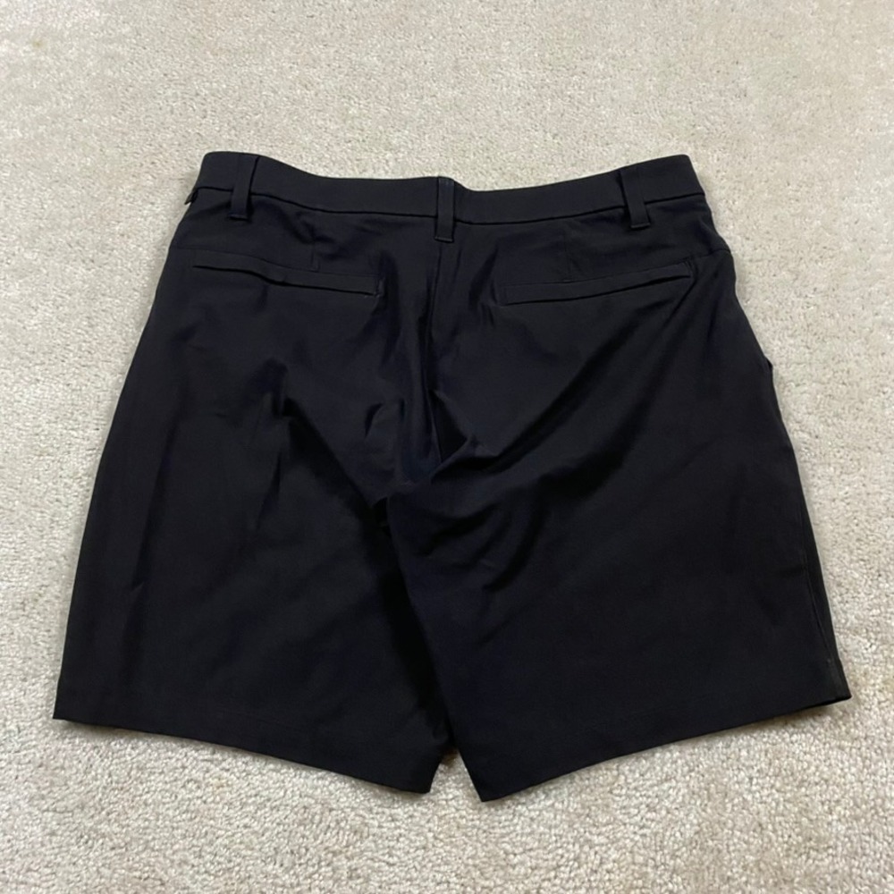 Lululemon Commission Shorts Mens 32 Black Stretch Golf Performance LM7AAOS